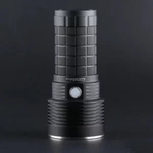 Lampe de poche Torche Etanche Ultra Puissante Convoy 4X18A LED CREE XHP70.2 4300lm 500M 4 Modes